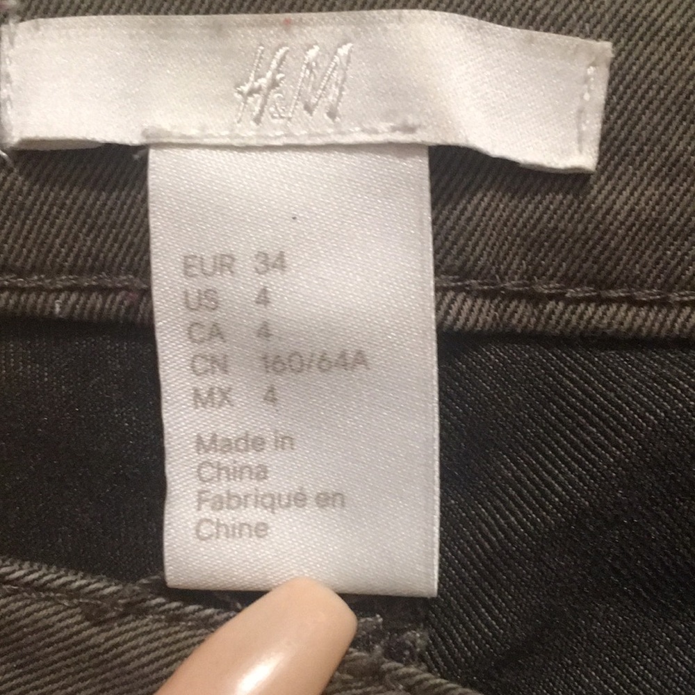 Pants - Picture 2 of 5
